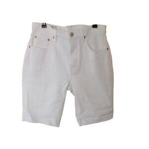 NWT GAP BERMUDA HIGH RISE SHORT WHITE JEAM 27 4R